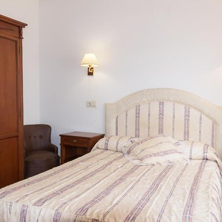 Hotel Avenida III Villadangos del Paramo Phòng bức ảnh