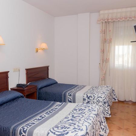 Hotel Avenida III Villadangos del Paramo Phòng bức ảnh